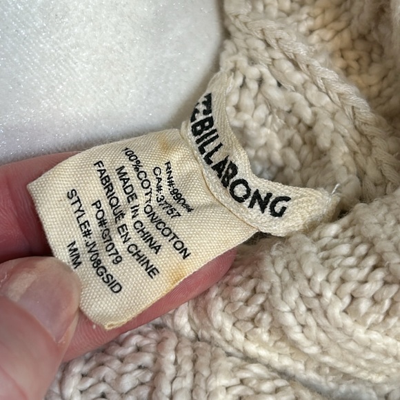 BILLABONG M cream colored knit cowl neck tunic sleeveless sweater- great cond - Picture 5 of 7